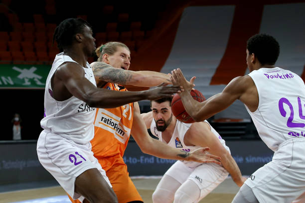 经验不足导 经验不足导