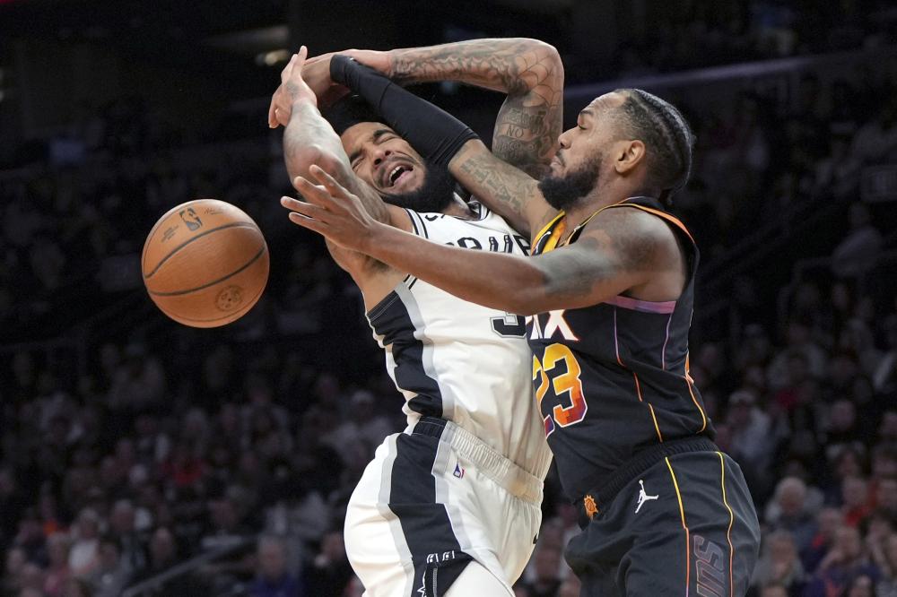 并顺利签下 并顺利签下