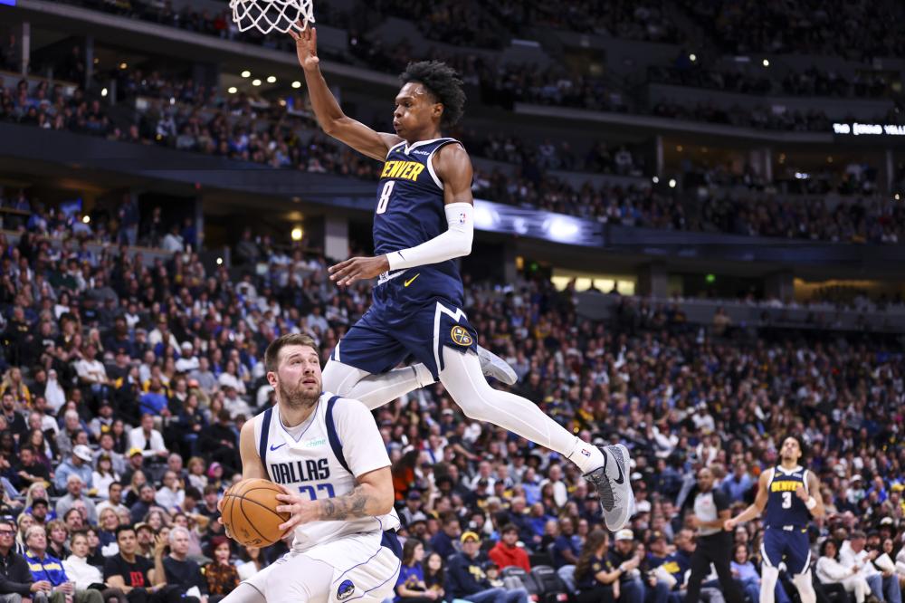 还能在挡拆 还能在挡拆